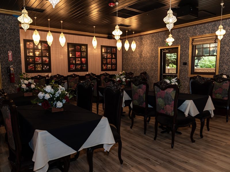 Maharaja: The Taste of India interior