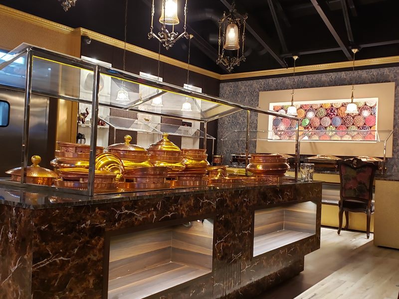 Maharaja: The Taste of India food